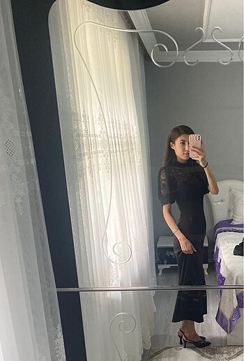 s Beden Siyah elbise