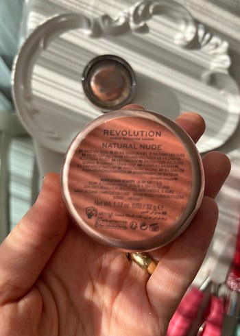 Pembe Tonlarda Makyaj Ürünleri Seti - Görsel 6