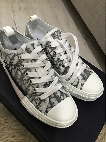 Christian Dior Sneakers