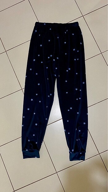l Beden Kadife Pijama Takımı
