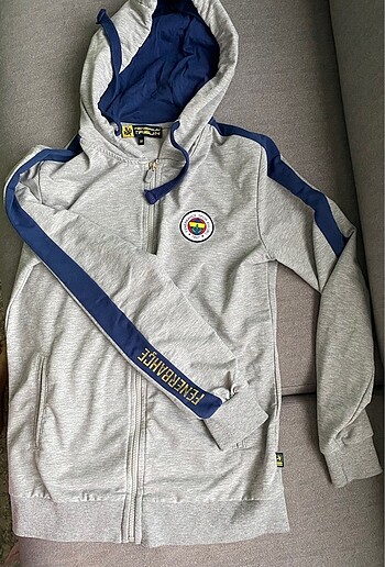 Fermuarlı kapşonlu sweat