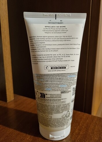 La Roche Posay La Roche-Posay Effaclar H Isobiome Lavant Temizleyici 200 ml