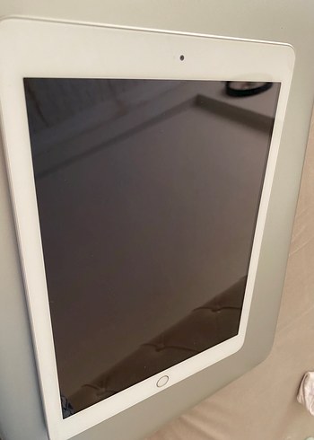 Beden Apple Beyaz iPad Tablet 5. Nesil