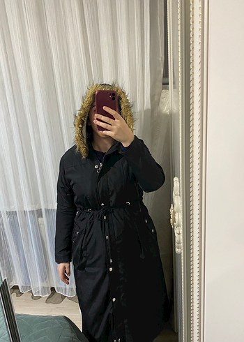 Siyah Düğmeli Uzun Kadın Mont - Görsel 3