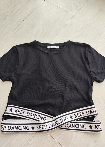 Siyah Baskılı Kısa Kollu Crop Top