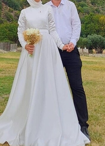 Tesettür nikah elbisesi