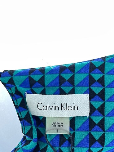 l Beden çeşitli Renk Calvin Klein Bluz %70 İndirimli.