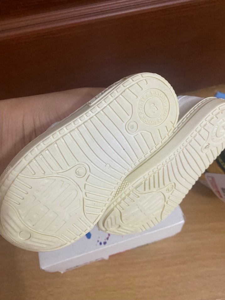 20 ve 22 numara çocuk ayakkabı - Görsel 4