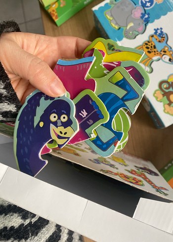 Çocuklar İçin Renkli Hayvan ve Mevsimler Puzzle Seti - Görsel 4