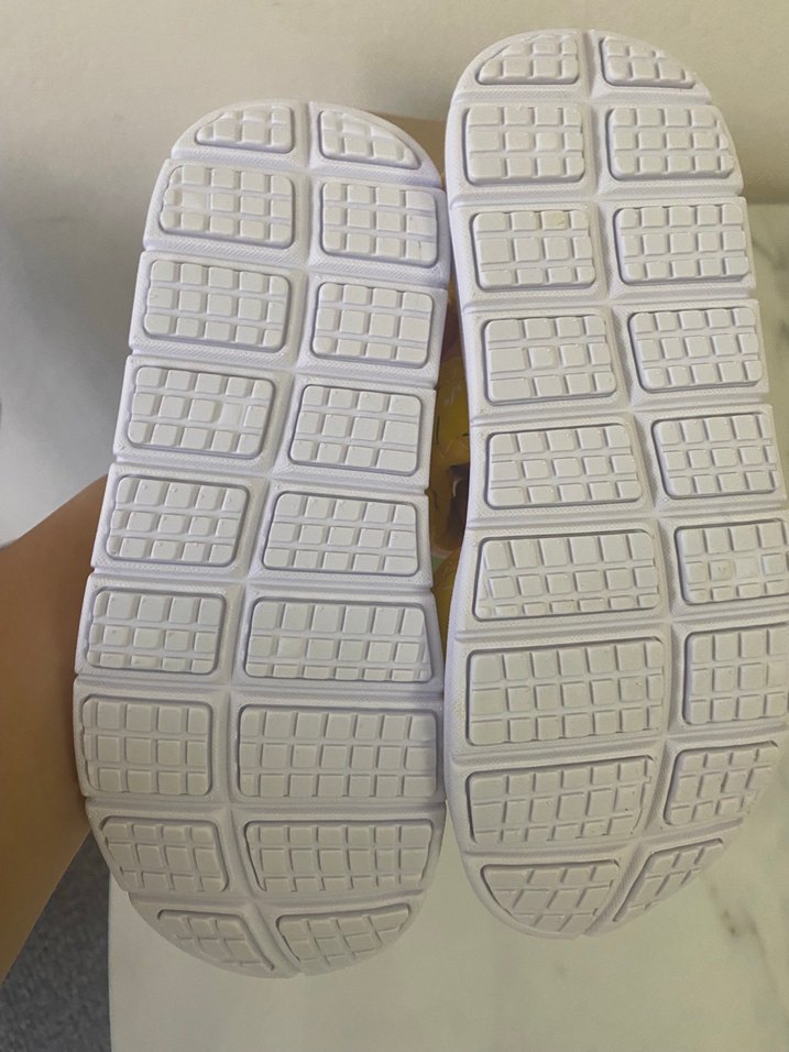 30 no Sarı vicco  Çocuk Günlük Sandalet - Görsel 3