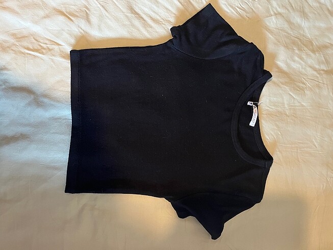 Zara Siyah crop