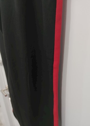 Siyah Kemerli Midi Beli Lastikli Pantolon - Görsel 2