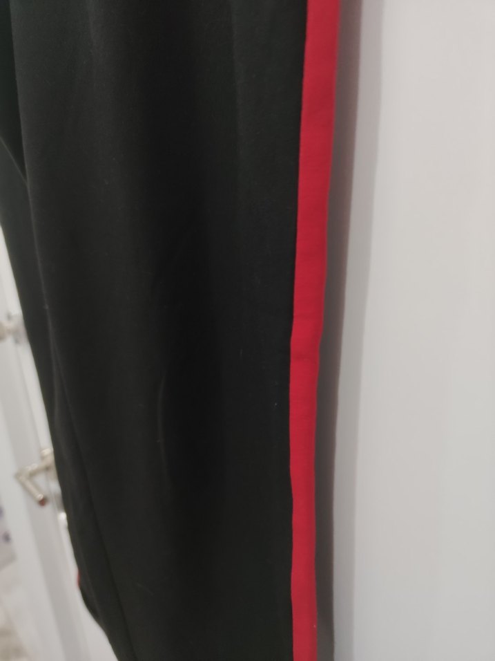 Siyah Kemerli Midi Beli Lastikli Pantolon - Görsel 2