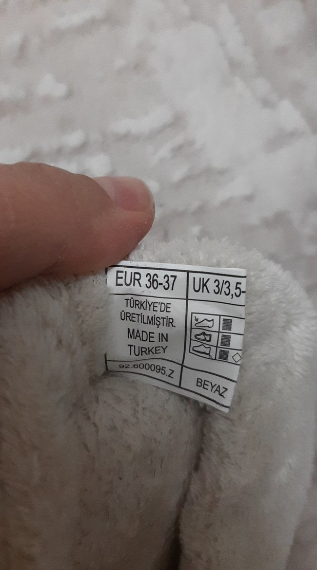 Kız Çocuk Beyaz Kürk Detaylı Ev Terliği - Görsel 4