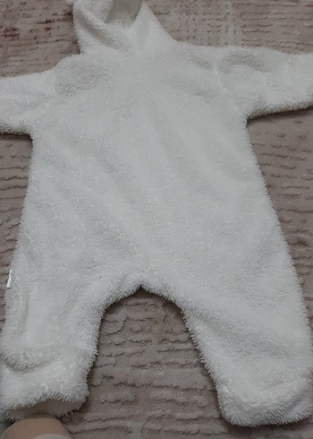 Kapüşonlu Beyaz Peluş Bebek Tulumu - Görsel 4