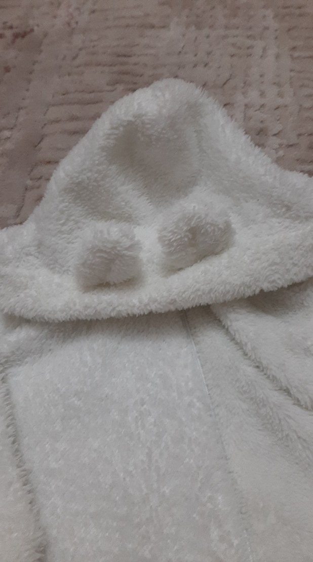 Kapüşonlu Beyaz Peluş Bebek Tulumu - Görsel 3