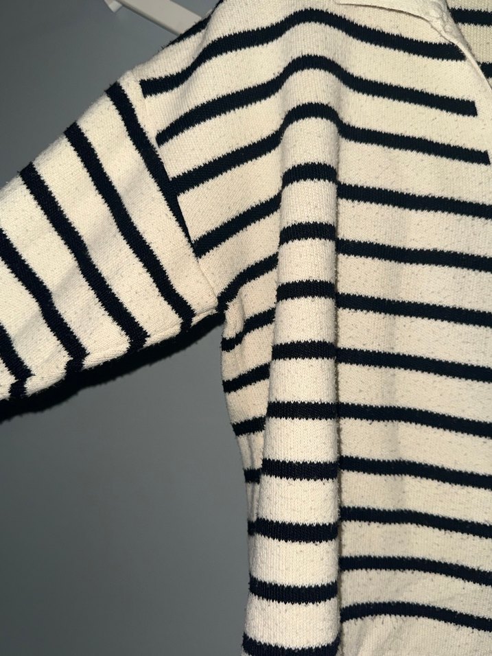 Çizgili Yakalı Örgü Kadın Kazak - Görsel 4