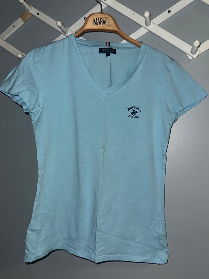 Turkuaz V Yaka Polo Kadın Tişört - Görsel 3