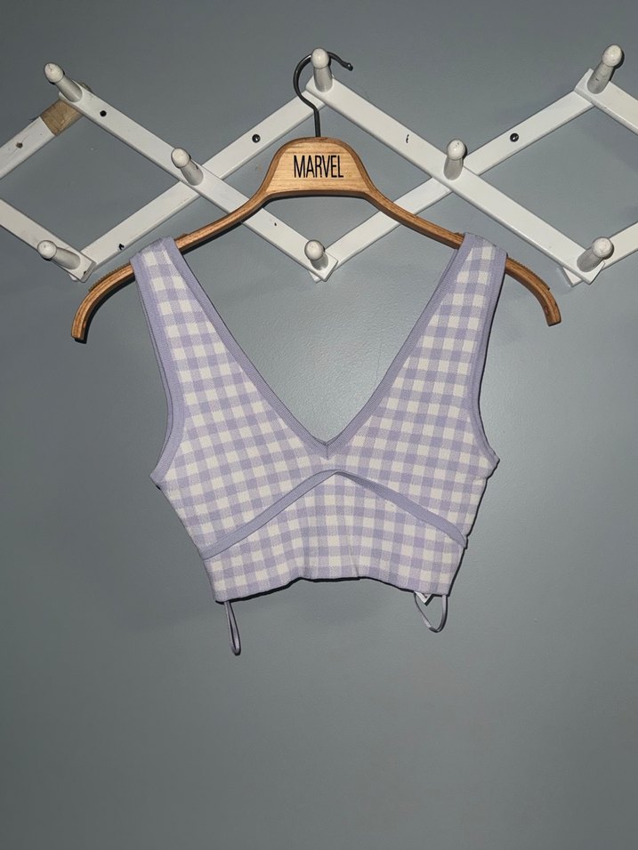 Mor Ekose Desenli V Yaka Crop Top - Görsel 4