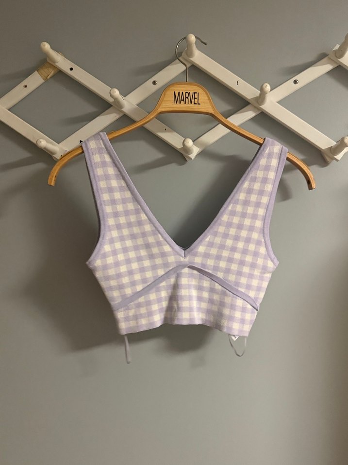 Mor Ekose Desenli V Yaka Crop Top - Görsel 3