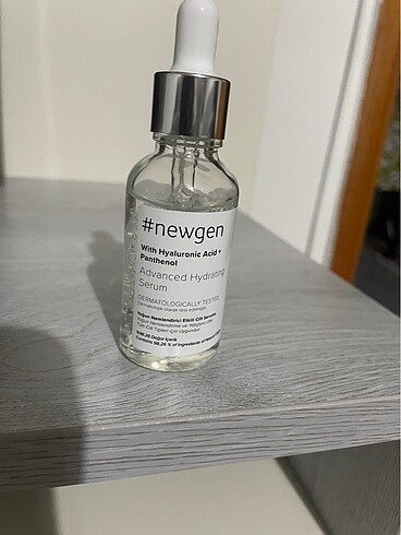 Newgen nemlendirici serum
