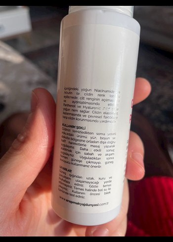 Diğer Ginseng Peeling ve Beyazlatıcı Cilt Kremi