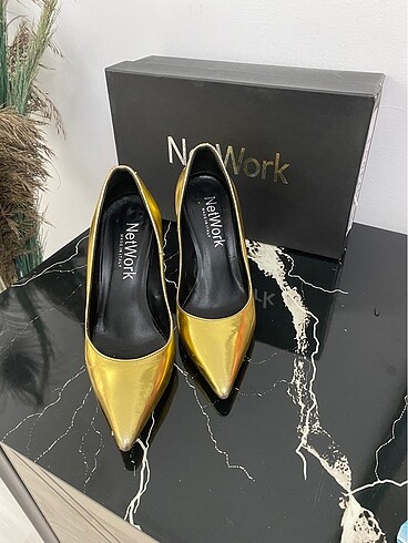 Network stiletto