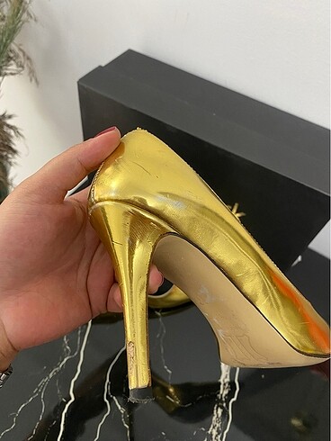 37 Beden altın Renk Network stiletto
