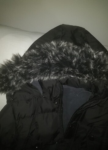 Çoçuk mont içi polarlı şapkali şişme mont temiz ürün - Görsel 2