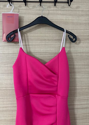 Zara Pembe Drapeli Uzun Askılı Elbise