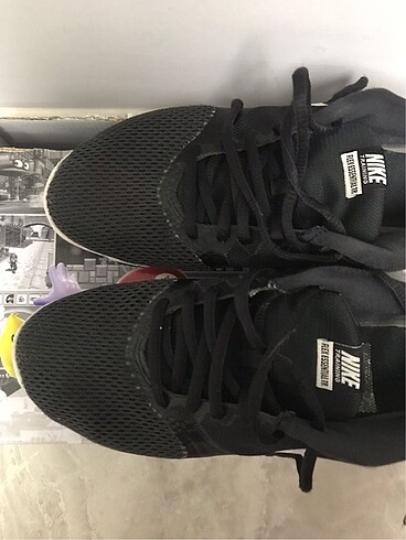 37,5 Beden Nike spor ayakkabı