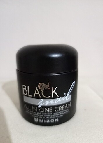 Mizon Black Snail All In One Cream - Siyah Salyangoz & Siyah Bit