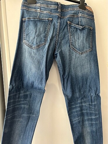 38 Beden Mango jean