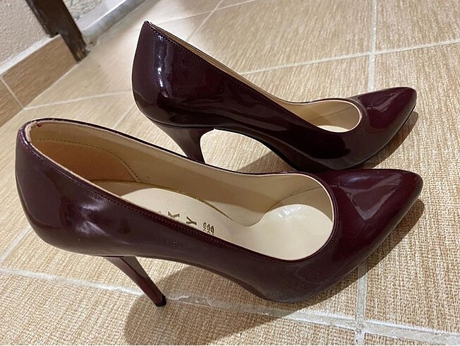 37 Beden Rugan bordo stiletto