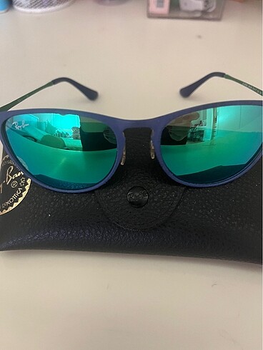 Rayban güneş gözlüğü