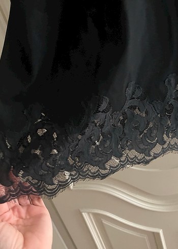 Siyah Midi V Yakalı Kolsuz Elbise - Görsel 2