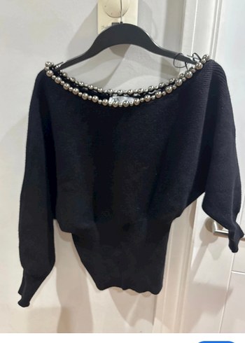 Boncuk Detaylı Siyah Triko Kadın Kazak - Görsel 3