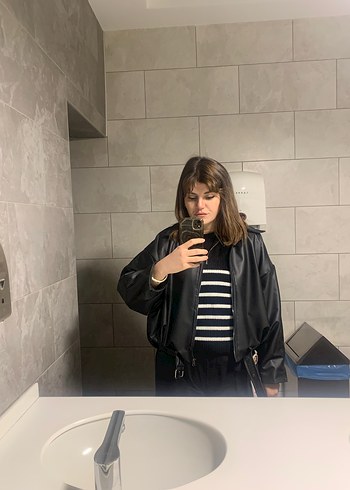 Kadın Siyah Deri Kemerli Ceket - Görsel 3