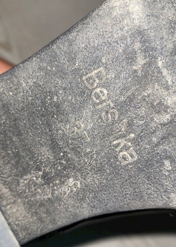 37 Beden BERSHKA Siyah Kadın Blok Topuklu Bot