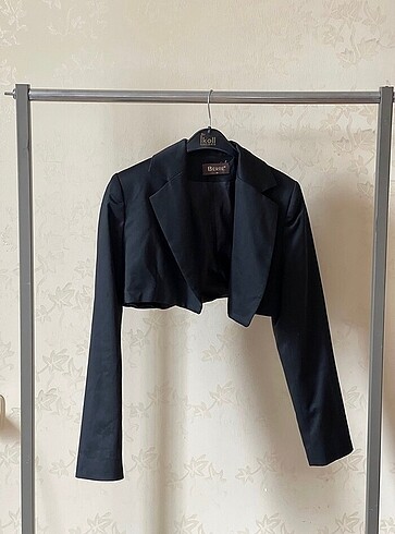 Crop blazer ceket