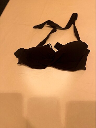 Oysho bikini üstü