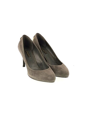 Louis Vuitton Louis Vuitton Platform %70 İndirimli.