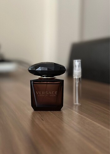VERSACE CRYSTAL NOIR
