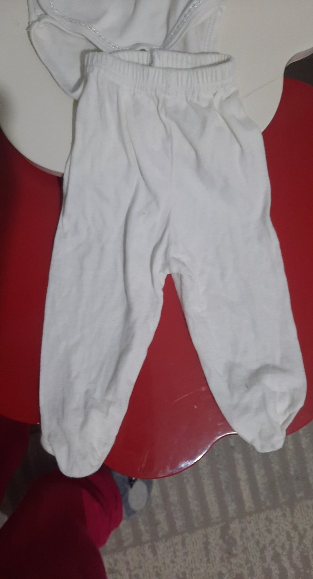 Bebek Erkek Beyaz Uzun Kollu Hastane Kıyafeti - Görsel 2