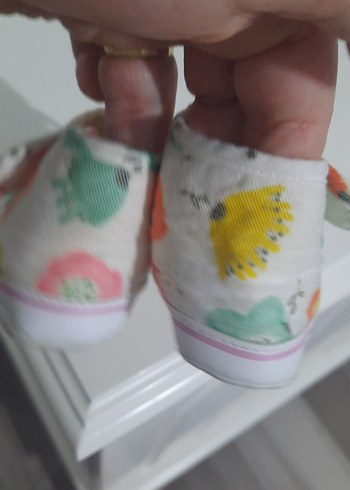 Beyaz Renkli Bağcıklı İlk Adım Ayakkabısı - Görsel 2