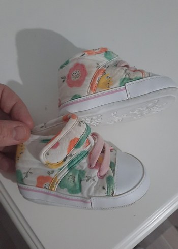 Beyaz Renkli Bağcıklı İlk Adım Ayakkabısı - Görsel 4