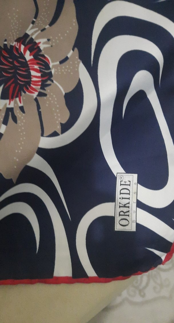 Çiçek Desenli Bohem Kadın Eşarp - Görsel 3