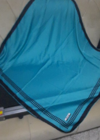 Parlak Mavi Eşarp - Görsel 2