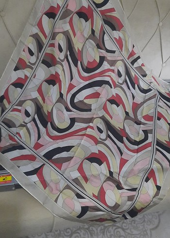 Kadın Çok Renkli Modern Desenli Eşarp - Görsel 2