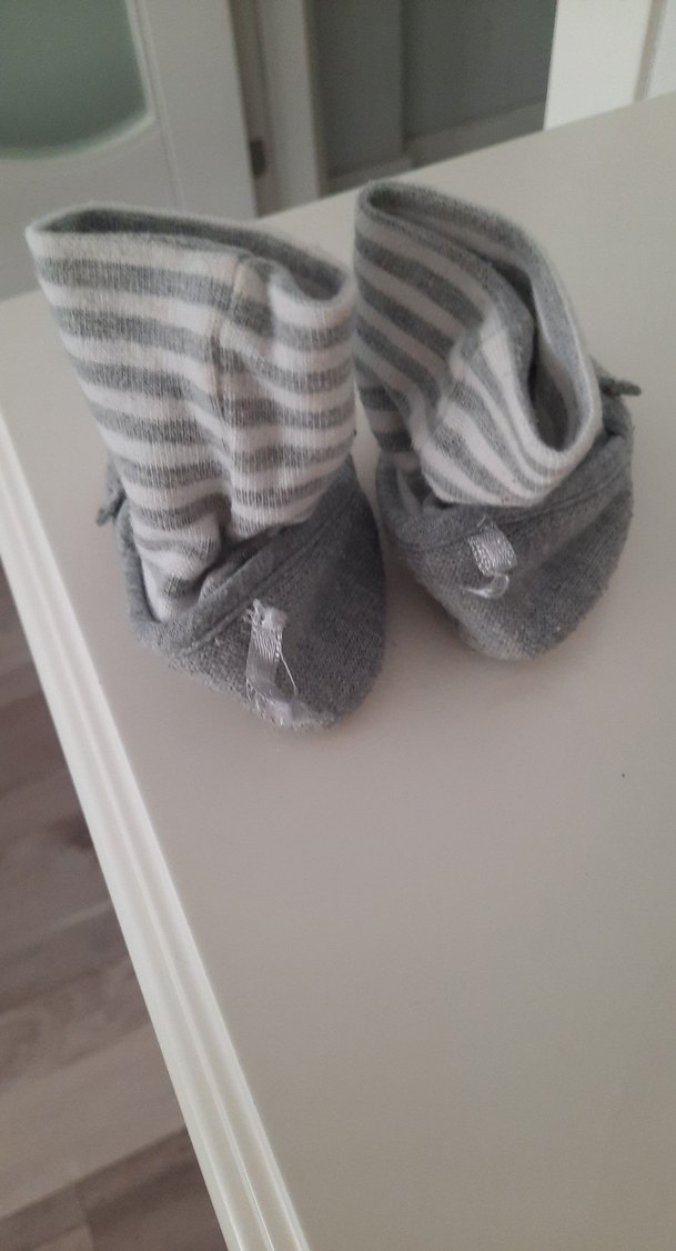 Gri Örgü Erkek Bebek Patik - Görsel 5